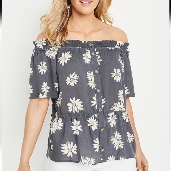 Maurice's Woman's Daisy Print  Elastic/Off the Shoulder Flowy Top Size XL - Picture 7 of 7